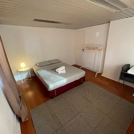 Residencial Sky Lounge Hostal *