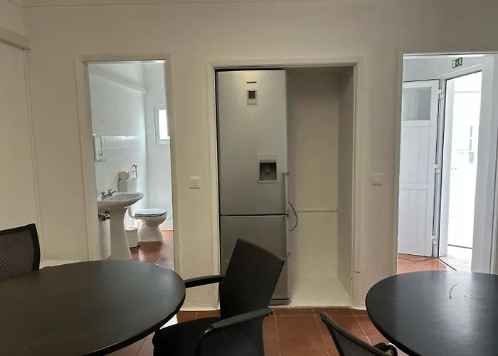 Residencial Sky Lounge Hostel