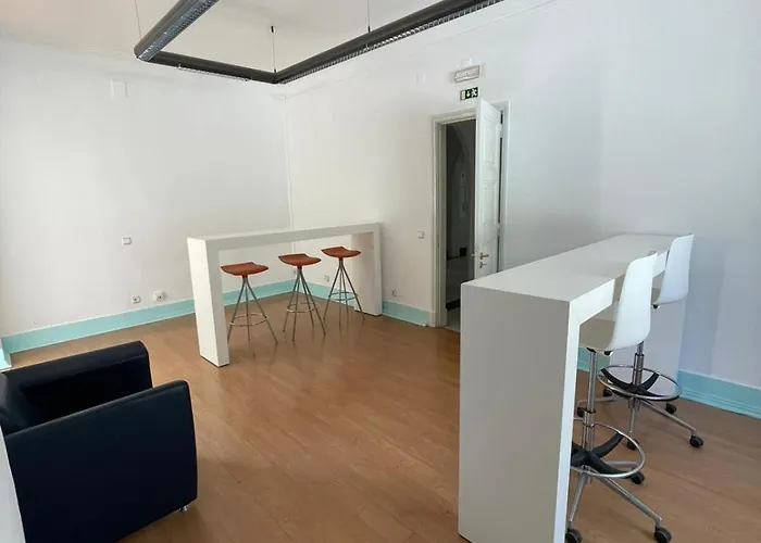 Hostel Residencial Sky Lounge Lisbon