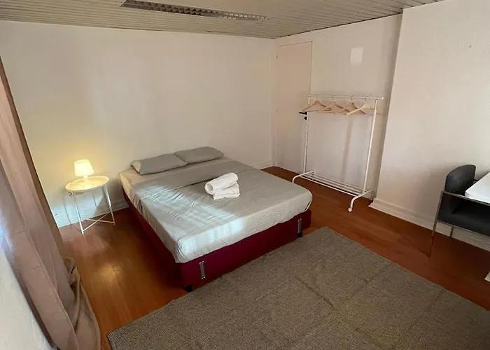 Residencial Sky Lounge Hostel *