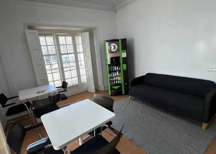 Residencial Sky Lounge Hostel Lisbon