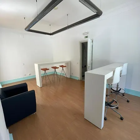 Хостел Residencial Sky Lounge Лиссабон